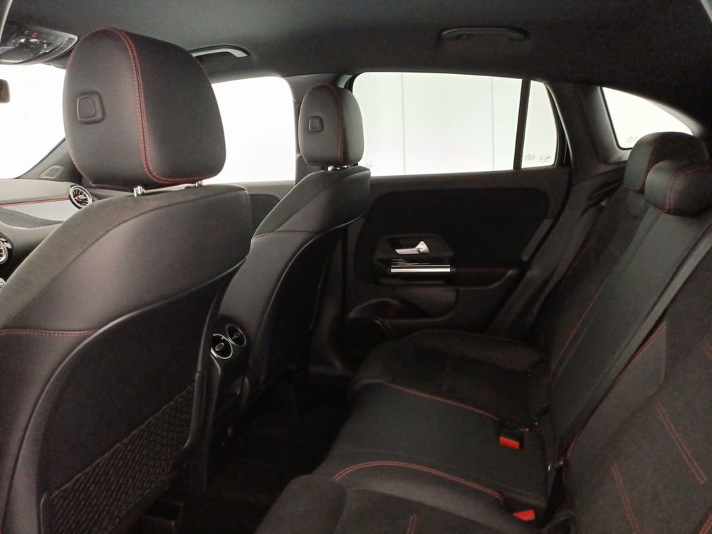 Mercedes-Benz GLA SUV usata a Bari (8)