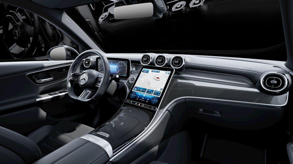 Mercedes-Benz GLC nuova a Milano (5)