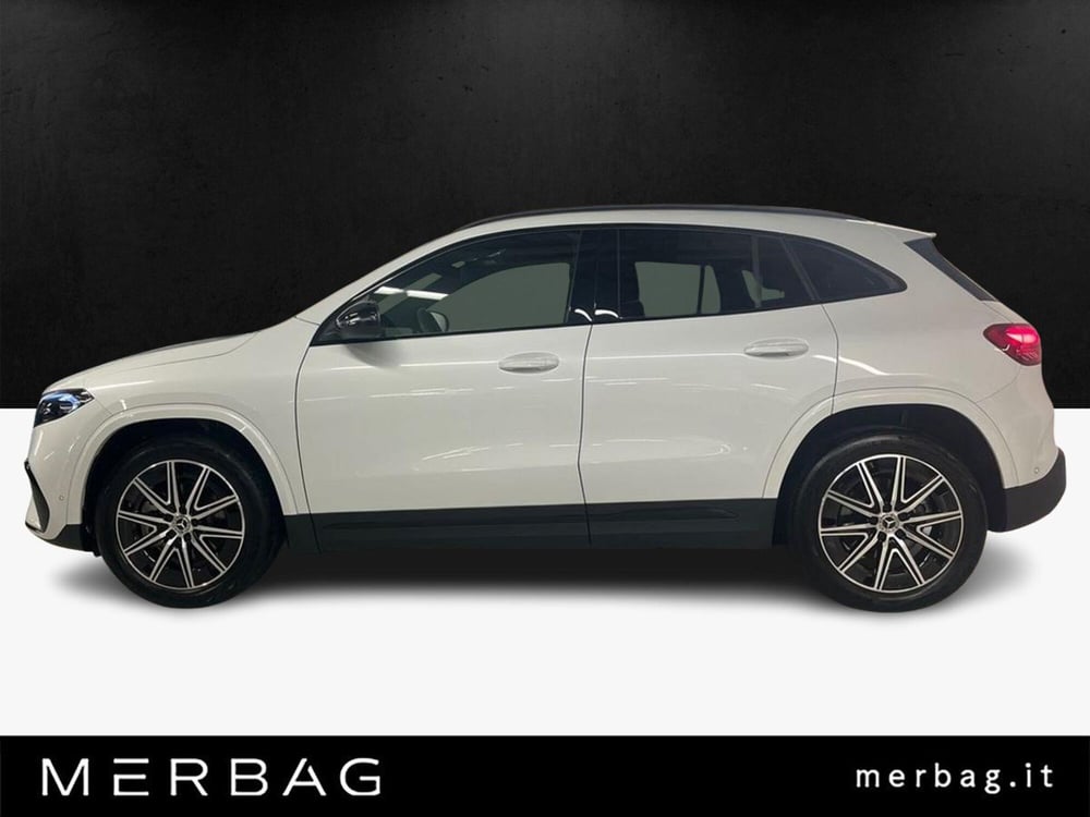 Mercedes-Benz EQA usata a Milano (6)