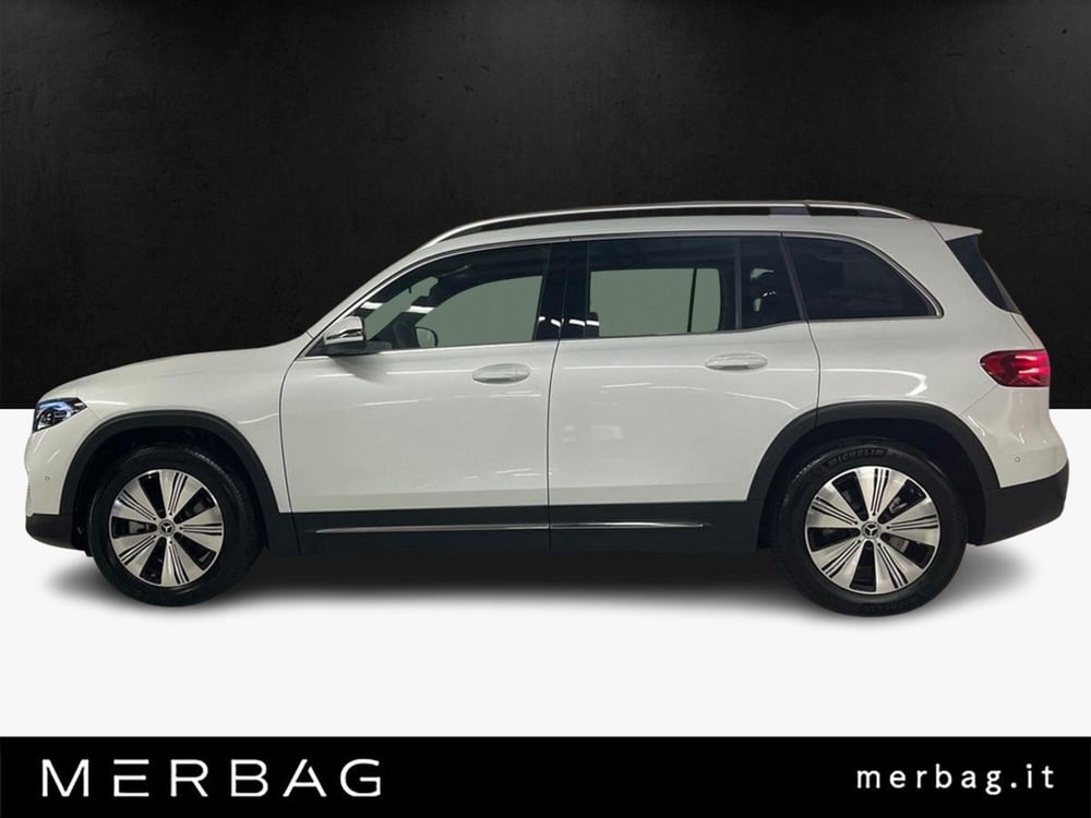 Mercedes-Benz EQB usata a Milano (6)