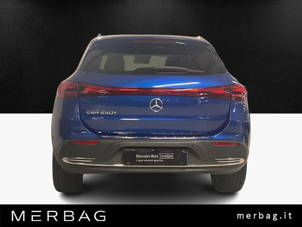 Mercedes-Benz EQA usata a Milano (4)