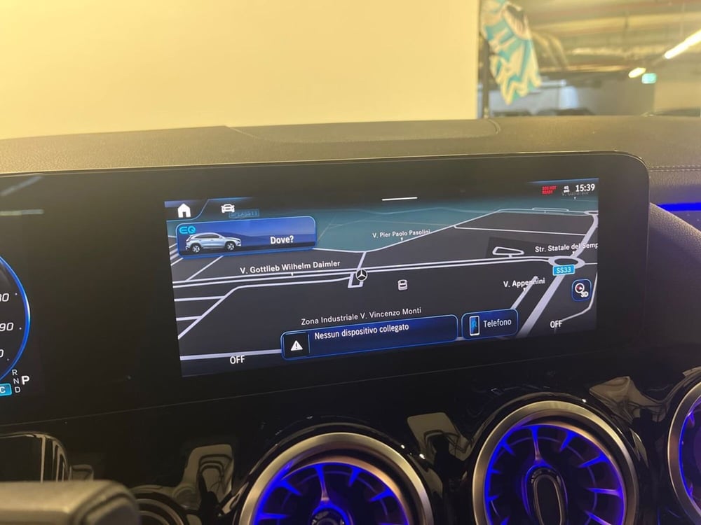 Mercedes-Benz EQA usata a Milano (12)