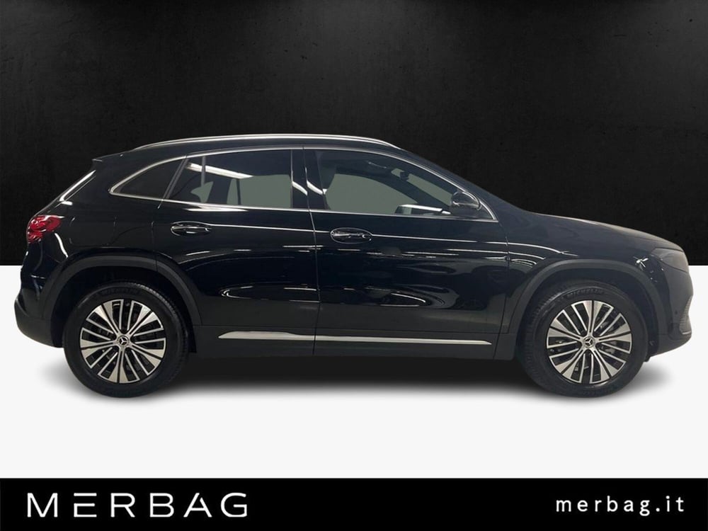 Mercedes-Benz EQA usata a Milano (5)