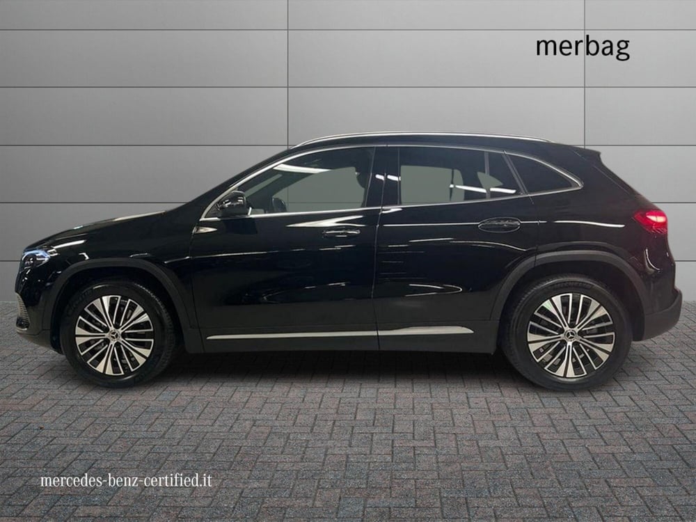Mercedes-Benz EQA usata a Milano (6)