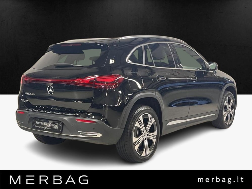 Mercedes-Benz EQA usata a Milano (2)