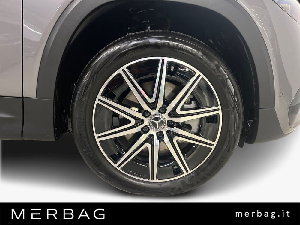Mercedes-Benz EQB usata a Milano (17)