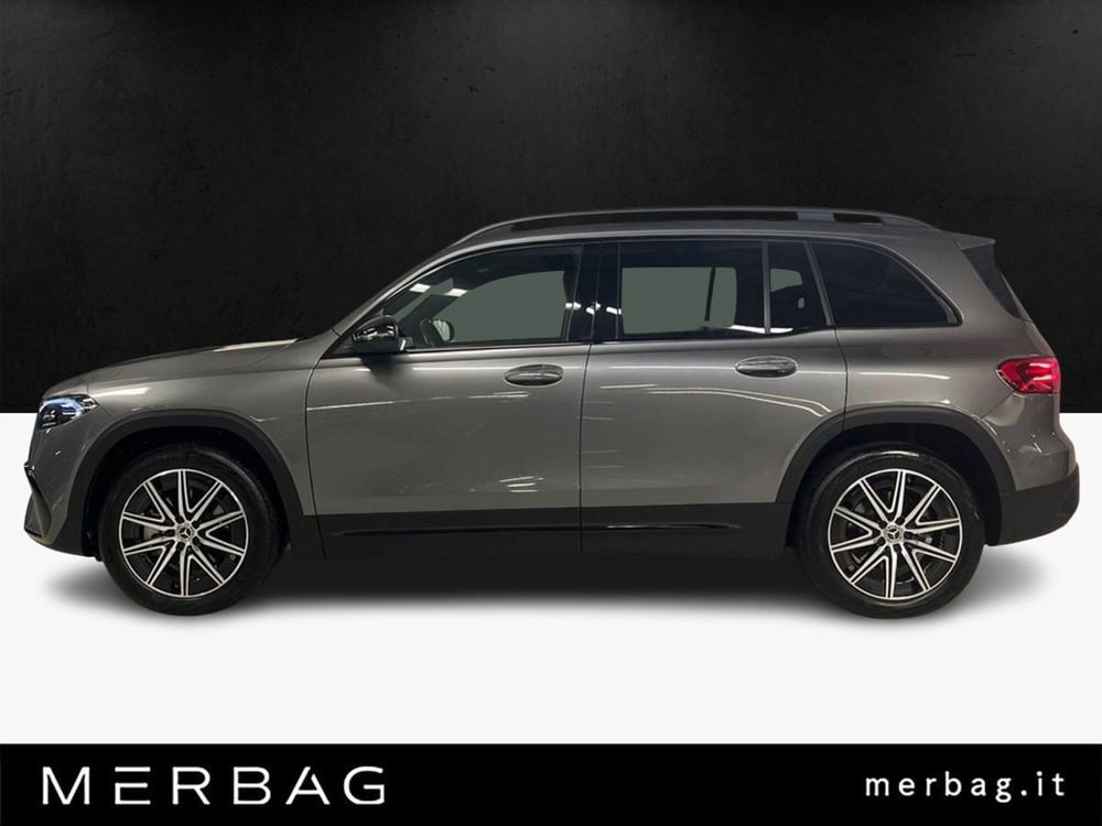 Mercedes-Benz EQB usata a Milano (6)