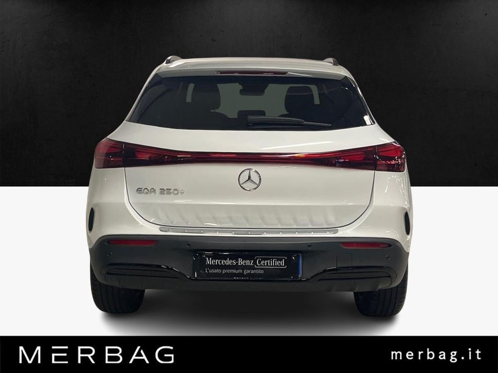 Mercedes-Benz EQA usata a Milano (4)
