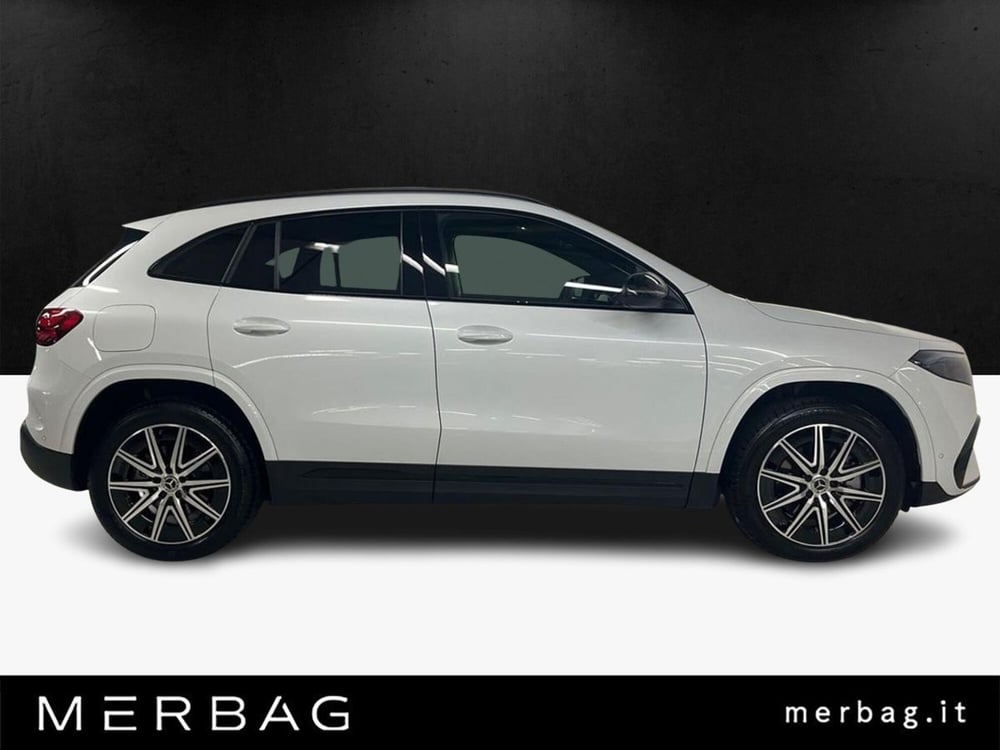 Mercedes-Benz EQA usata a Milano (5)