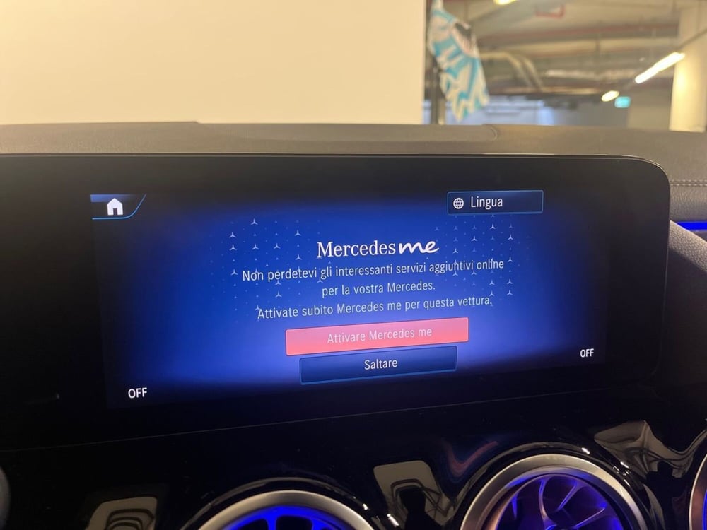 Mercedes-Benz EQA usata a Milano (12)