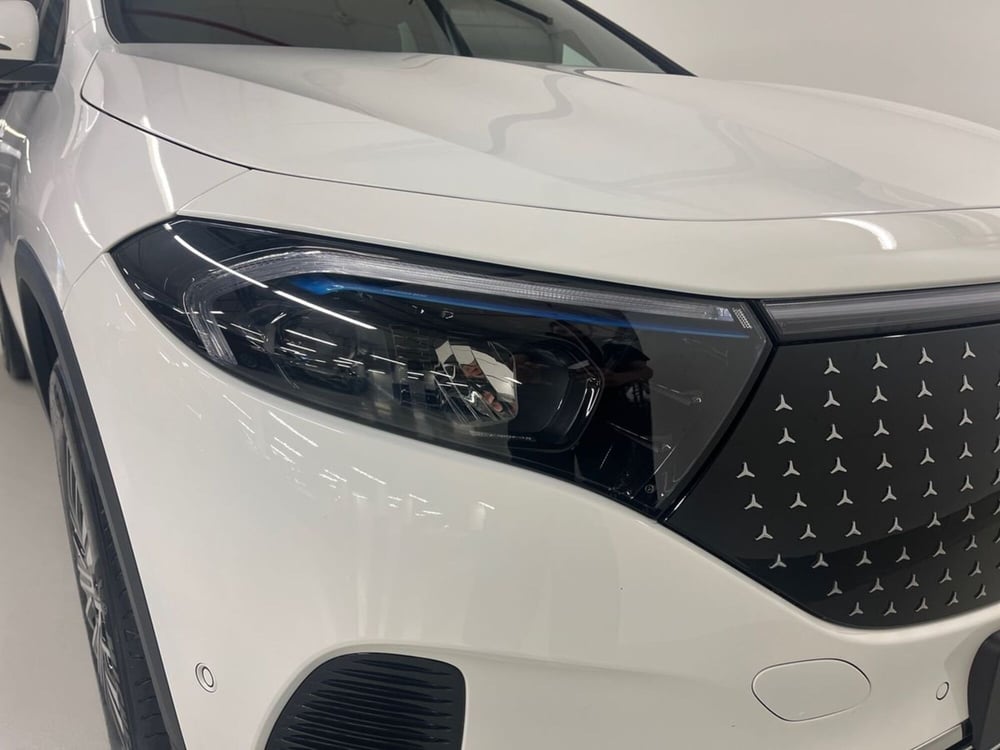Mercedes-Benz EQA usata a Milano (7)