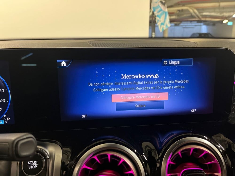 Mercedes-Benz EQB usata a Milano (12)
