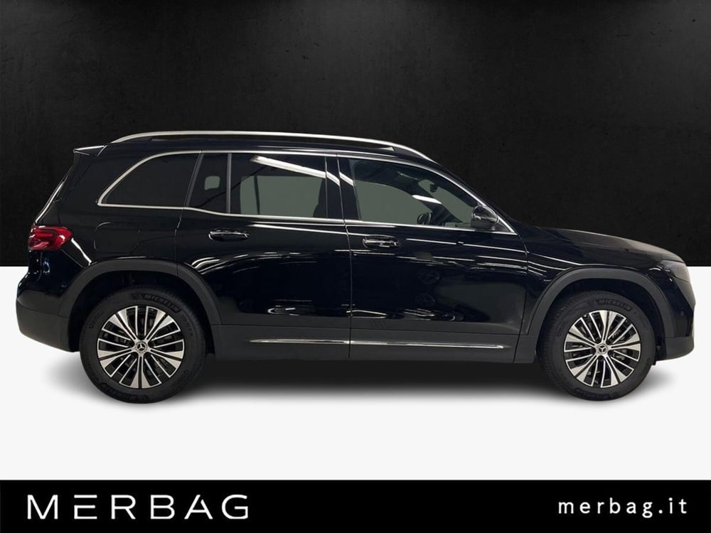 Mercedes-Benz EQB usata a Milano (5)