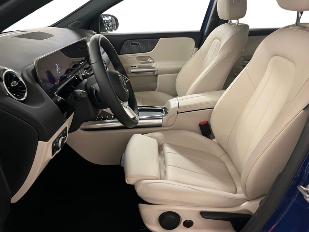 Mercedes-Benz GLA SUV usata a Milano (10)