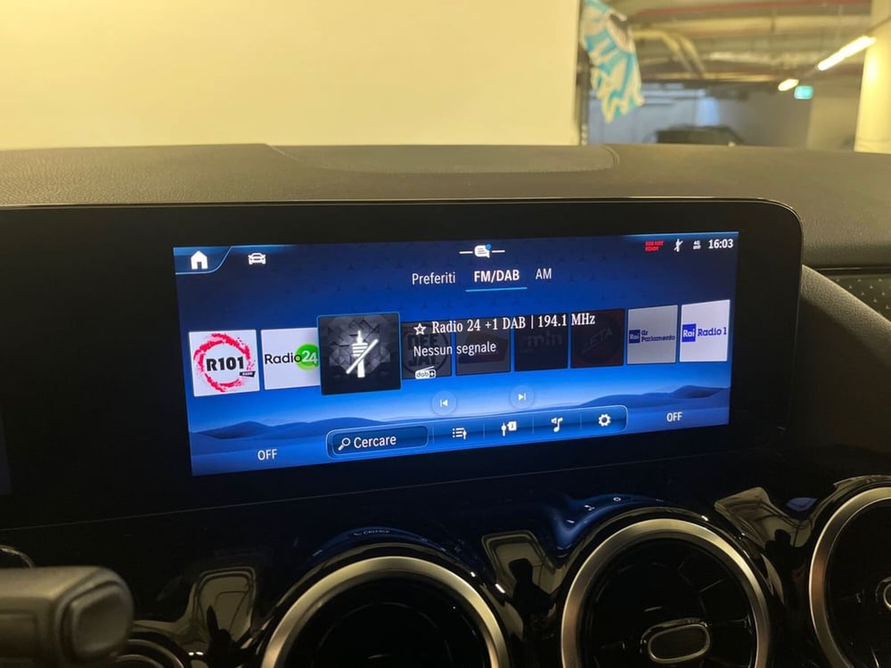 Mercedes-Benz GLA SUV usata a Milano (12)