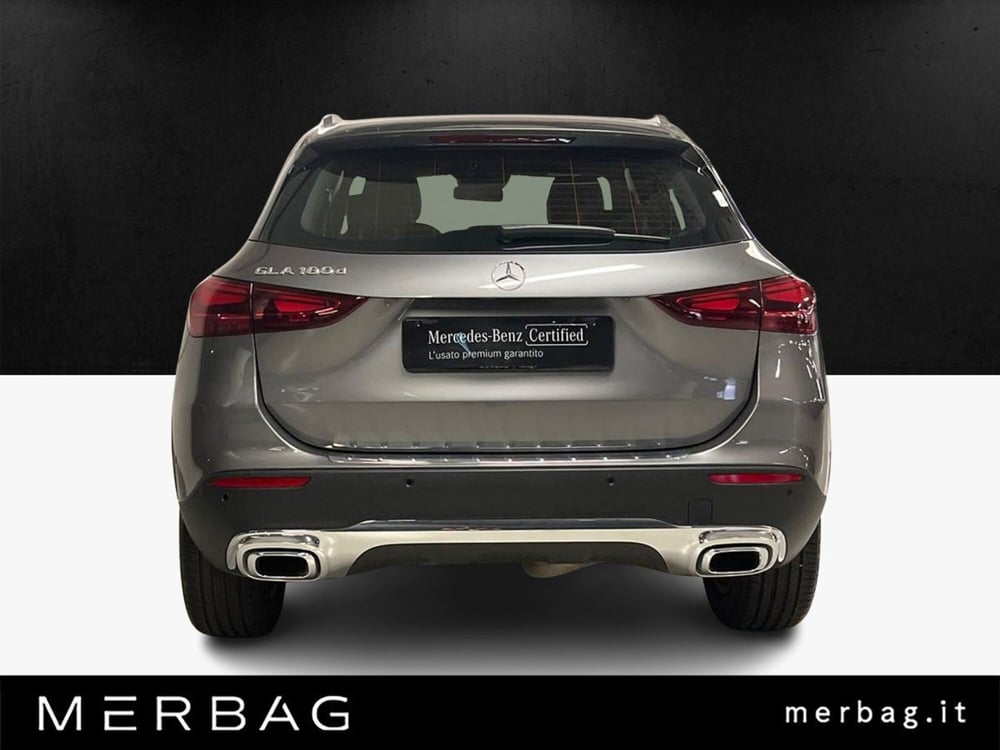 Mercedes-Benz GLA SUV usata a Milano (4)