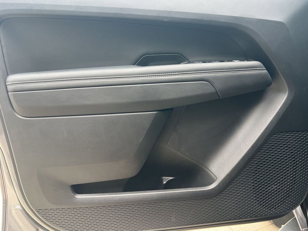 Volkswagen Amarok usata a Cosenza (12)