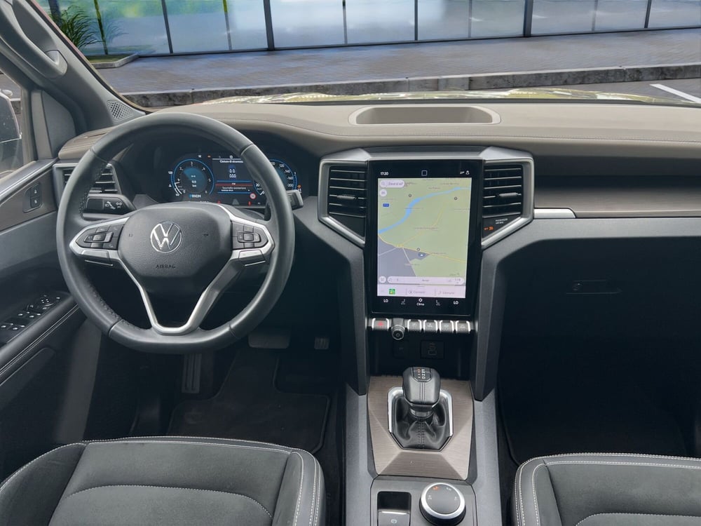 Volkswagen Amarok usata a Cosenza (14)