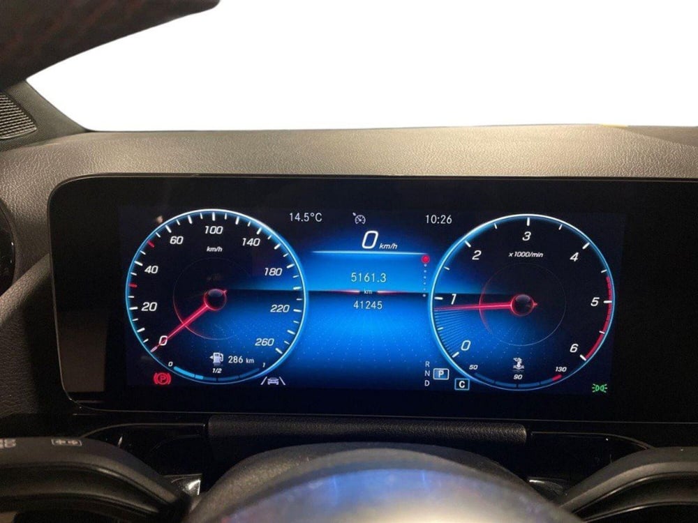 Mercedes-Benz GLA SUV usata a Rimini (9)