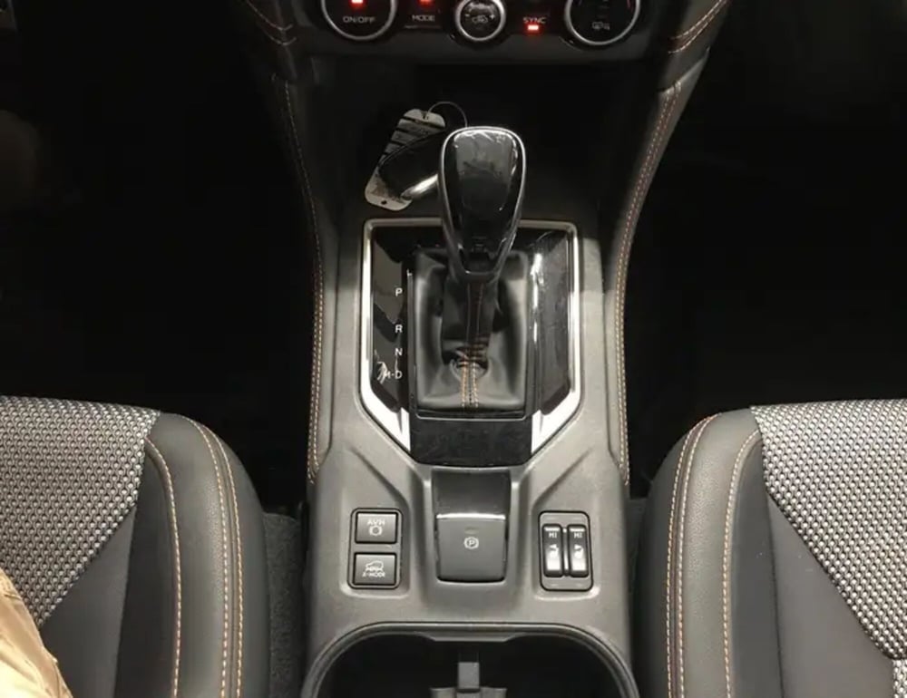 Subaru XV usata a Como (8)