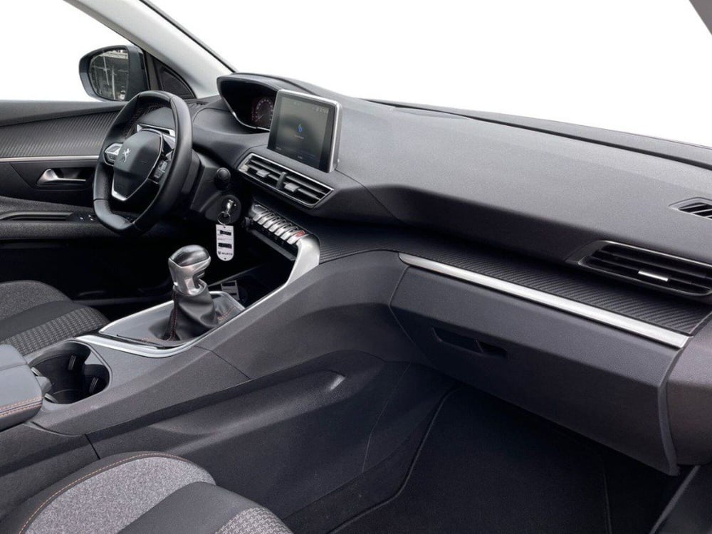 Peugeot 3008 usata a Macerata (12)