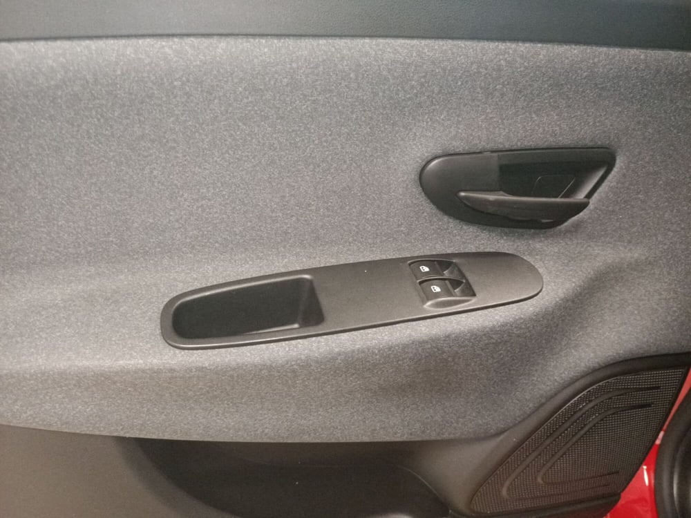 Lancia Ypsilon usata a Torino (7)