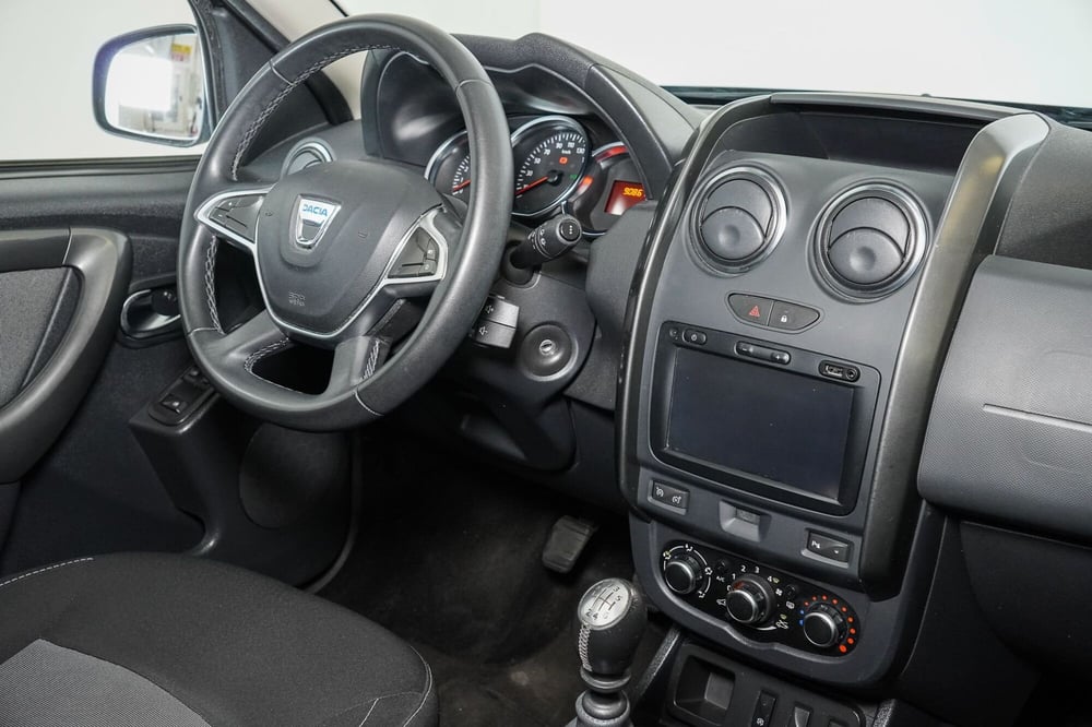 Dacia Duster usata a Perugia (12)