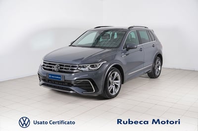 Volkswagen Tiguan 2.0 TDI 150 CV SCR DSG 4MOTION R-Line del 2023 usata a Citta&#039; della Pieve