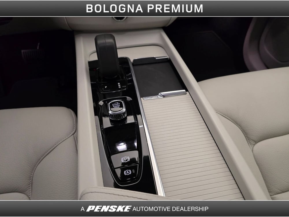 Volvo XC60 usata a Bologna (12)