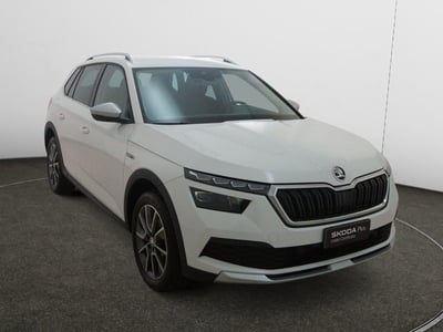 Skoda Kamiq 1.0 TSI 110 CV DSG ScoutLine del 2022 usata a Torino