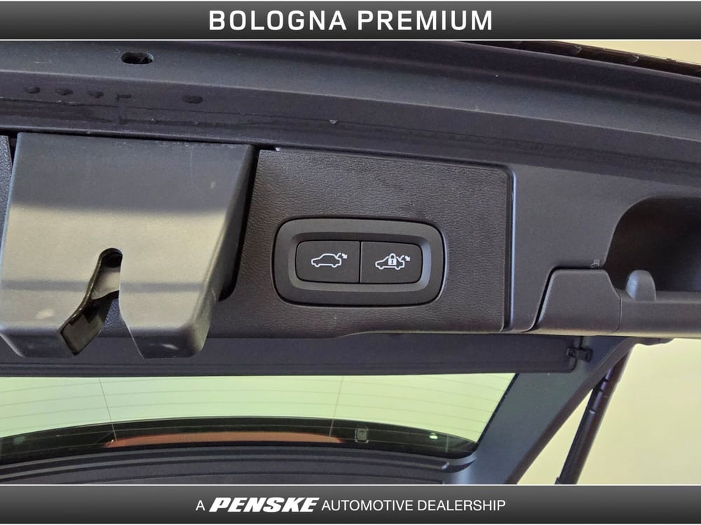 Volvo XC60 usata a Bologna (10)