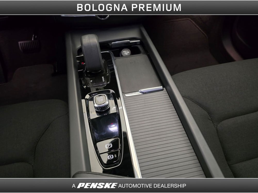 Volvo XC60 usata a Bologna (11)