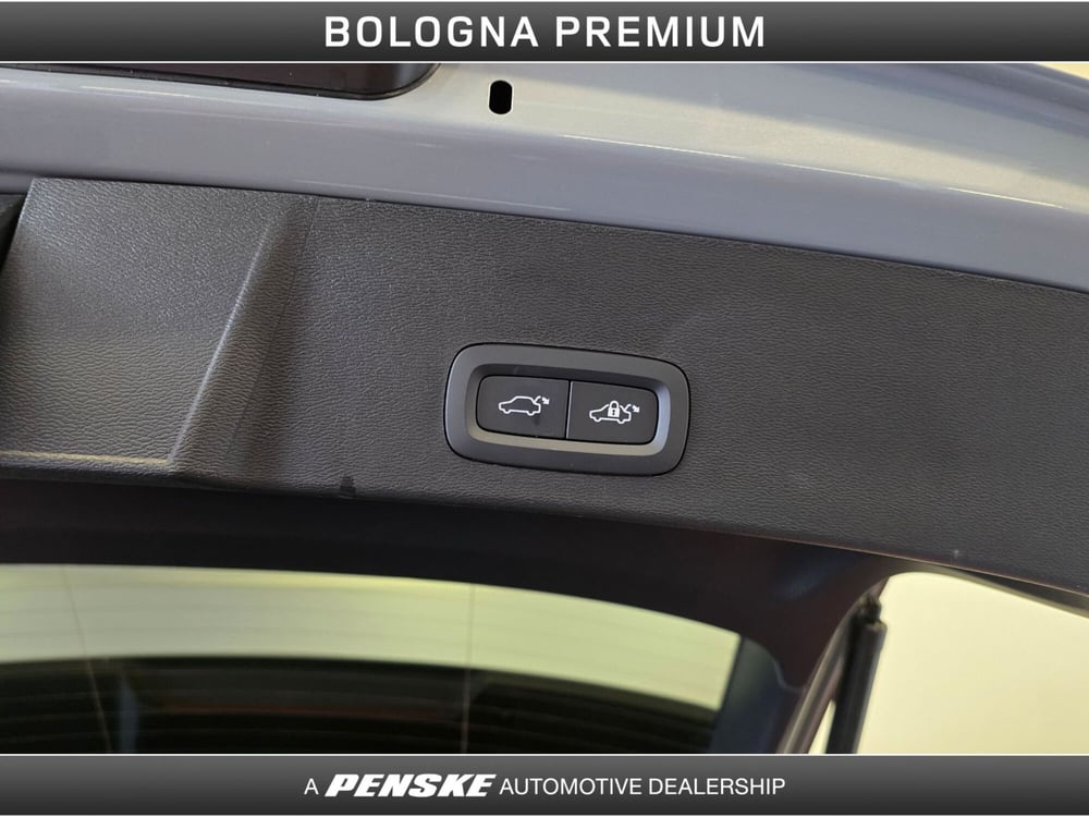 Volvo XC40 usata a Bologna (10)
