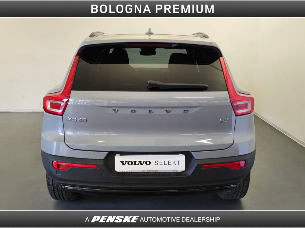 Volvo XC40 usata a Bologna (8)
