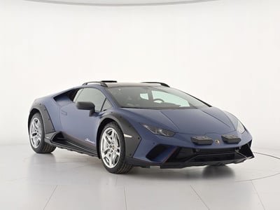 Lamborghini Hurac&aacute;n Coup&eacute; Sterrato 5.2 610 awd del 2023 usata a Alessandria