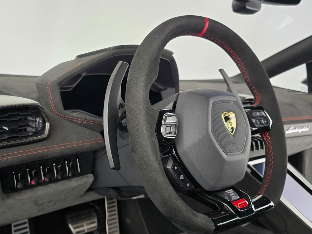 Lamborghini Huracán Coupé usata a Alessandria (14)
