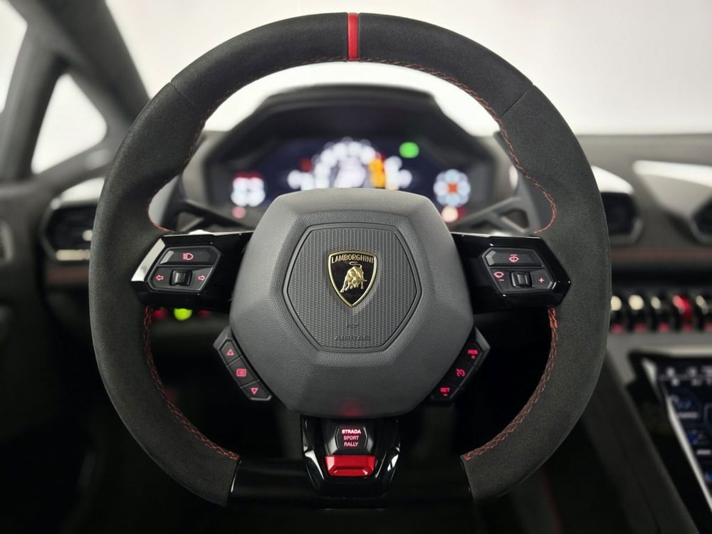 Lamborghini Huracán Coupé usata a Alessandria (15)
