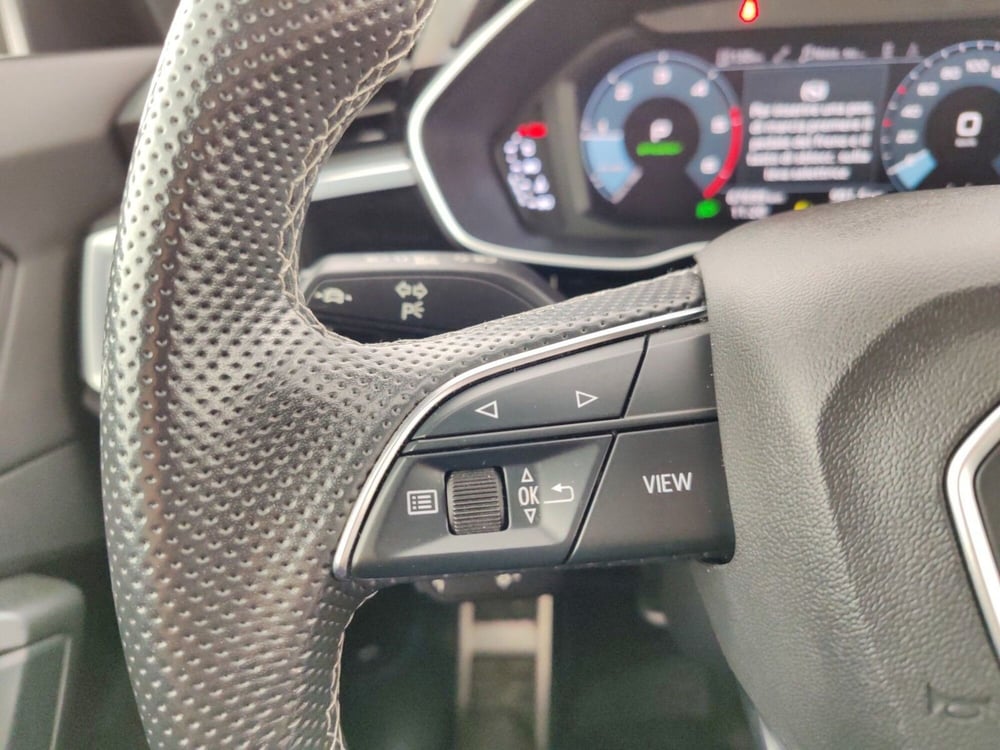 Audi Q3 Sportback usata a Massa-Carrara (14)