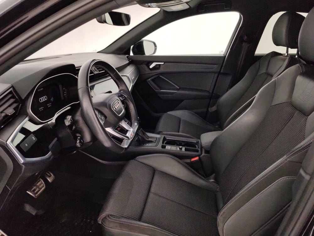 Audi Q3 Sportback usata a Massa-Carrara (7)
