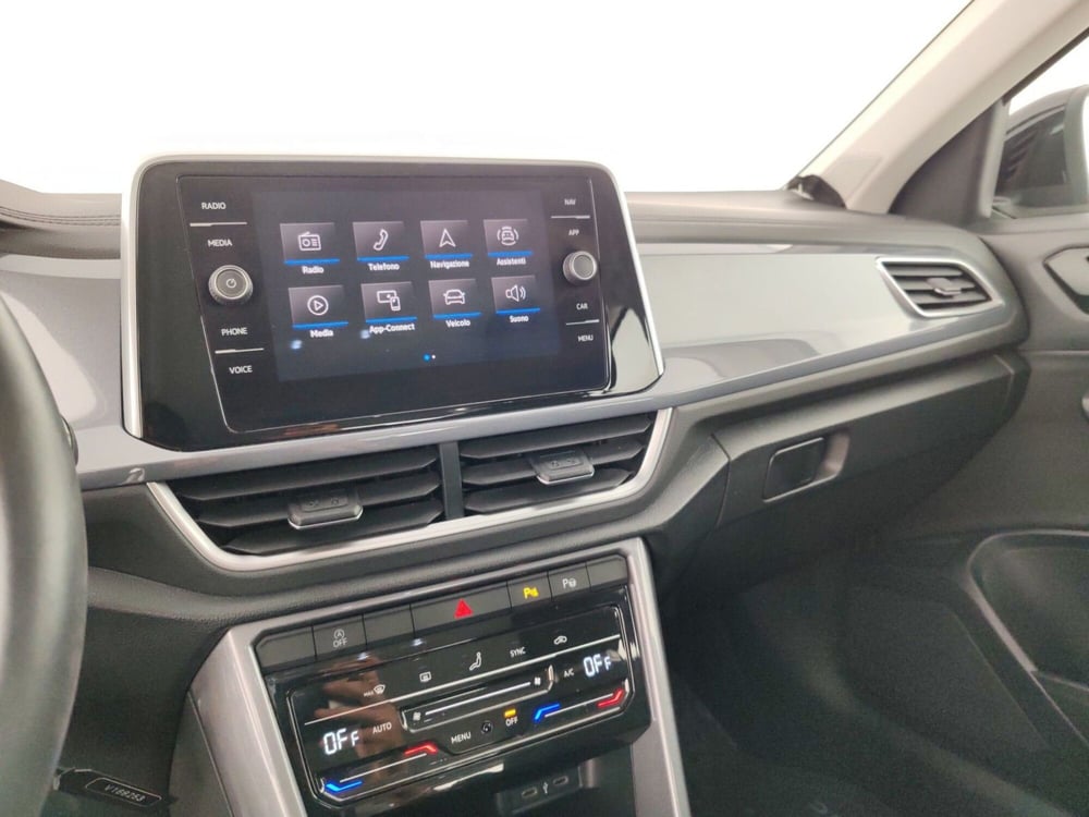 Volkswagen T-Roc usata a Massa-Carrara (12)