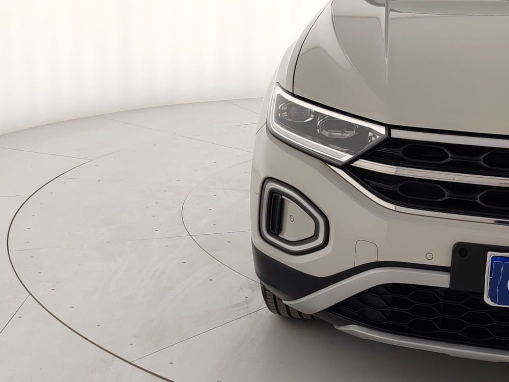 Volkswagen T-Roc usata a Massa-Carrara (5)