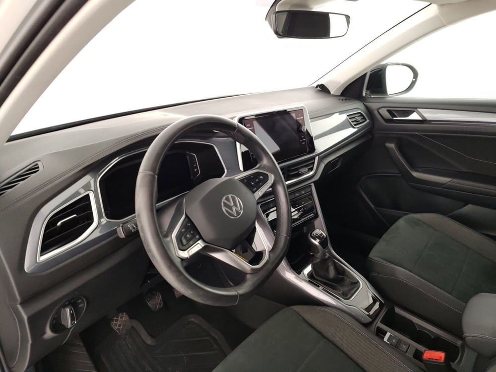 Volkswagen T-Roc usata a Massa-Carrara (8)