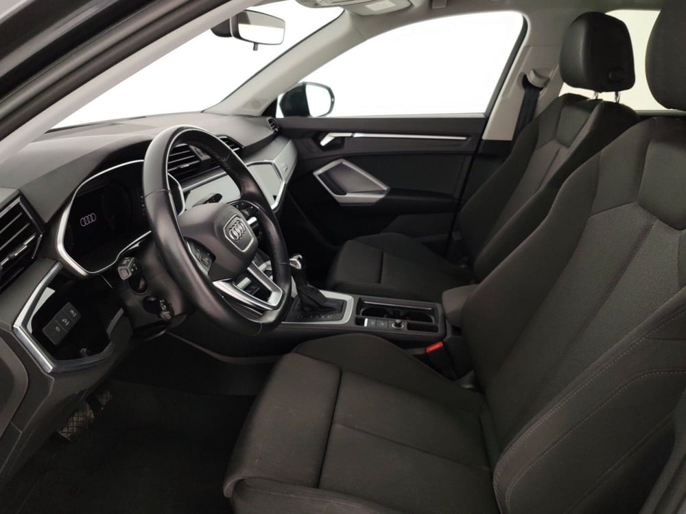 Audi Q3 Sportback usata a Massa-Carrara (7)