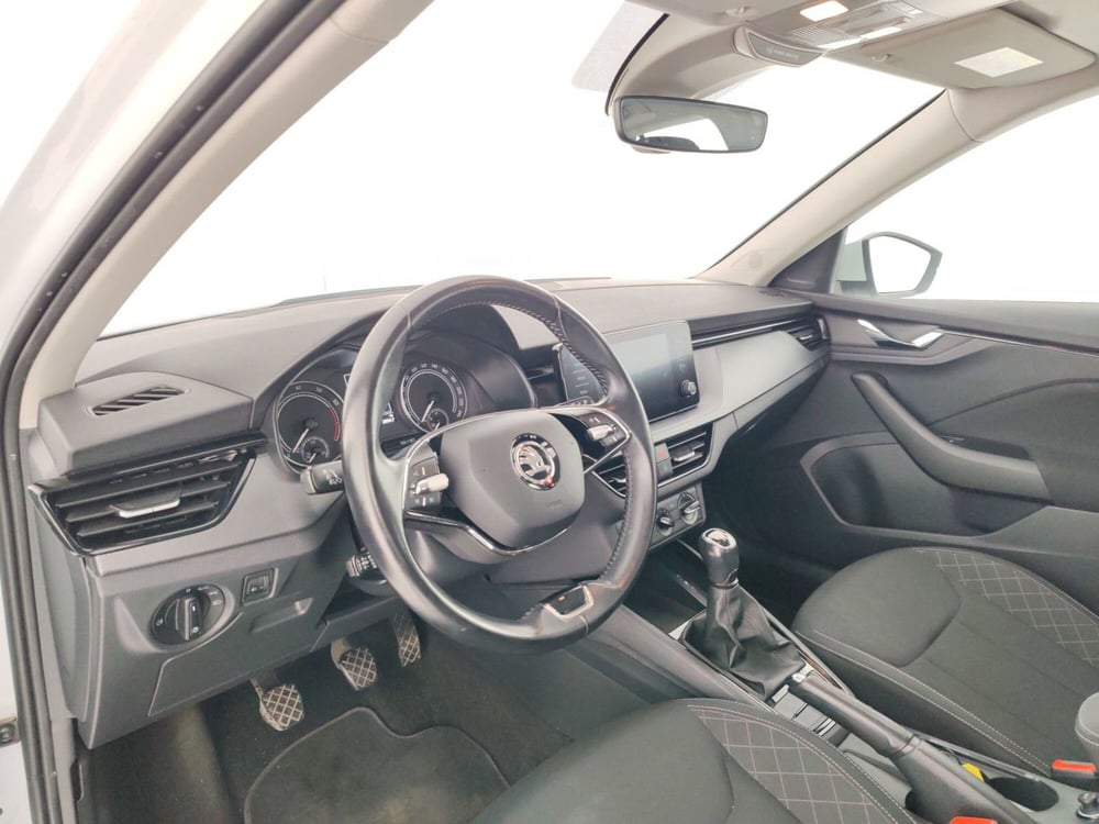 Skoda Kamiq usata a Massa-Carrara (8)