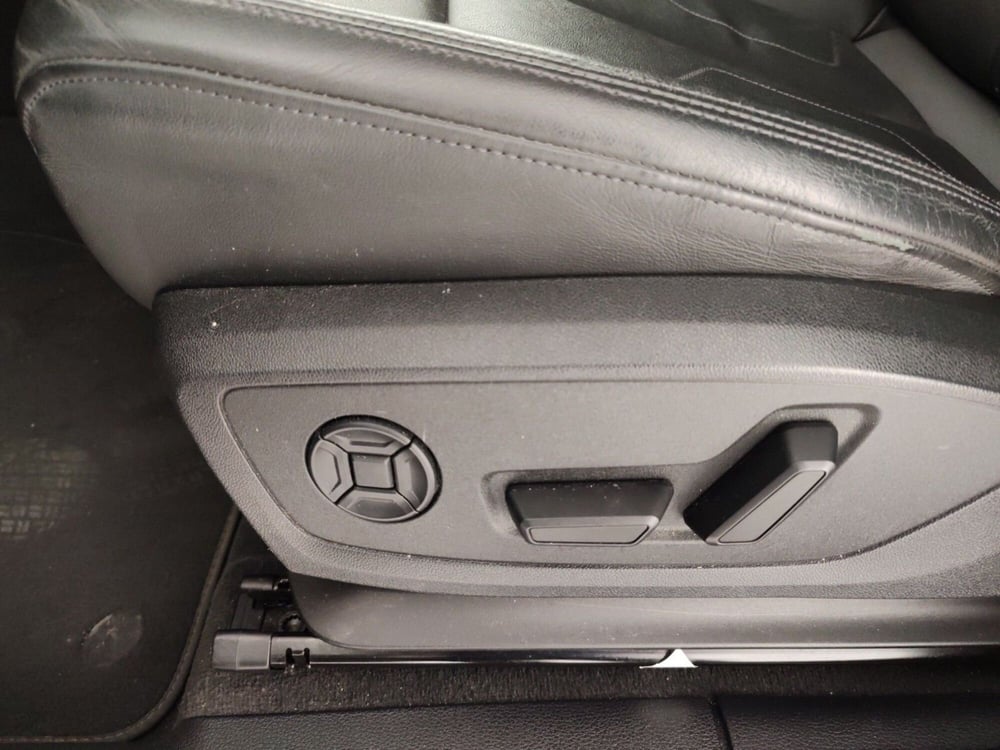 Audi Q3 Sportback usata a Massa-Carrara (10)
