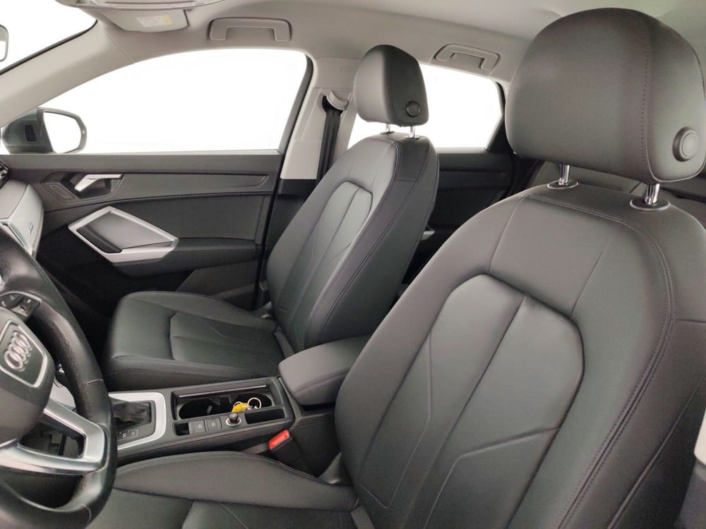 Audi Q3 Sportback usata a Massa-Carrara (9)