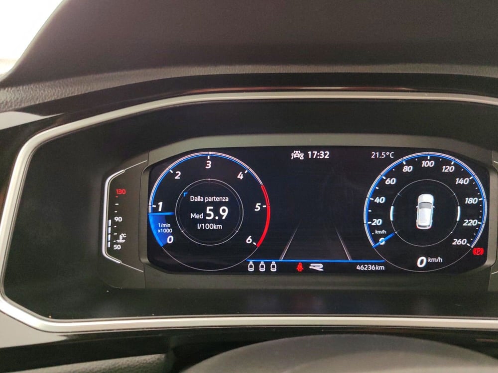 Volkswagen T-Roc usata a Massa-Carrara (13)