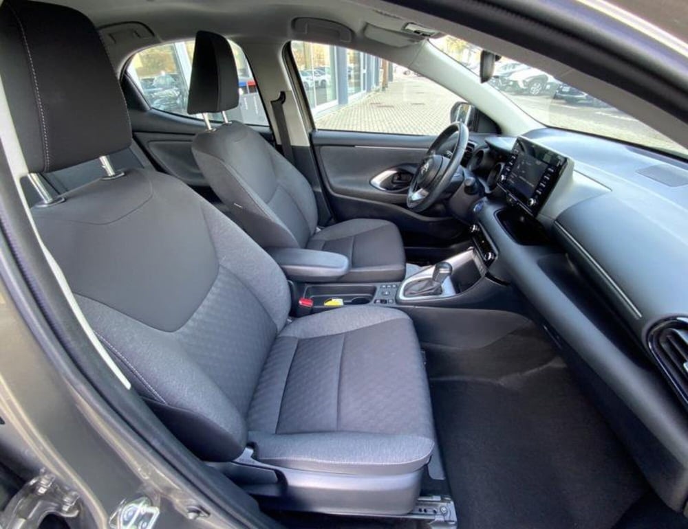 Toyota Yaris usata a Perugia (8)