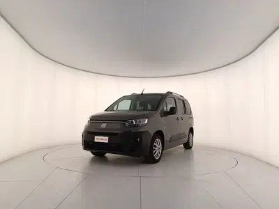 Fiat e-Dobl&ograve; 50kWh del 2023 usata a Villorba