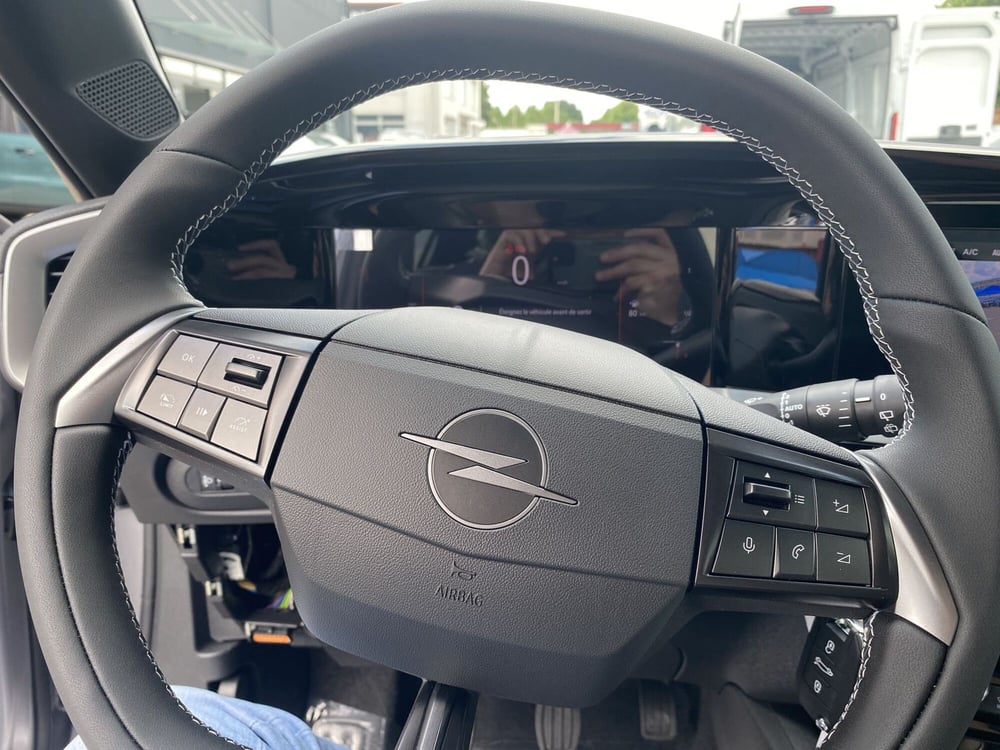 Opel Mokka nuova a Modena (11)